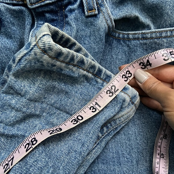 Vintage Levi’s 521 Medium Blue Jeans - Picture 5 of 8